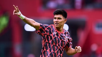 Jesus Gallardo of Toluca during the final second leg match between Toluca and America as part of the Liga BBVA MX, Torneo Clausura 2025 at Nemesio Diez Stadium on May 25, 2025 in Toluca, Estado de Mexico, Mexico.