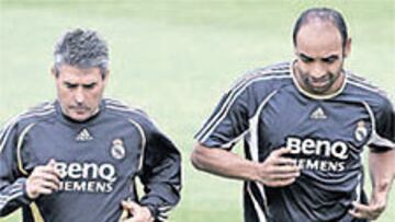 <b>AÚN LE MOLESTA. </b>Emerson se entrenó ayer a menor ritmo.