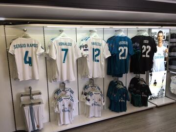 El autobús de Real Madrid Official Store estará en la Plaza de Felipe II el 22 de marzo.