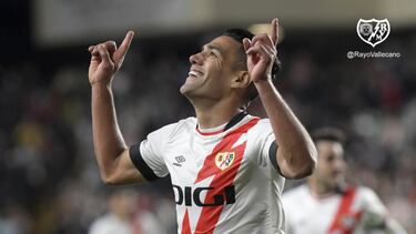 Falcao celebra el 1-0 al Barça.