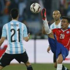 Chile se queda sin su gran amuleto en partidos oficiales