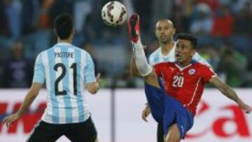 Chile se queda sin su gran amuleto en partidos oficiales