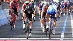 Cycling - Giro d'Italia - Stage 17 - Pergine Valsugana to Caorle - Italy - May 24, 2023 Team DSM's Alberto Dainese crosses the line to win stage 17 REUTERS/Jennifer Lorenzini