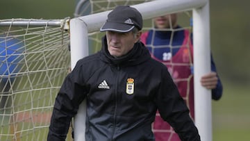 Anquela con el Oviedo.