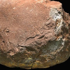 Experts speculate rock found in Spain has one of the oldest markings in the history of humanity: 200,000 years old