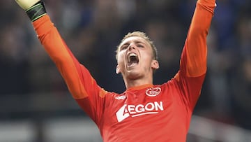 Barcelona and Ajax strike a deal for Cillessen transfer