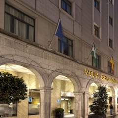 Meliá traspasa ocho hoteles