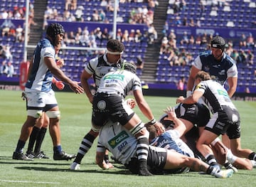 Imagen durante la final de la Copa del Rey 2025 de rugby entre el Valladolid Rugby Asociaci¨®n Club y el Inexo El Salvador en el estadio Jos¨¦ Zorrila.