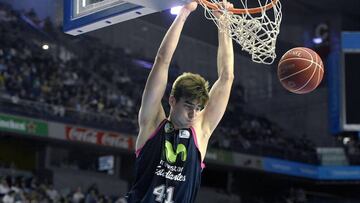 Mate de Juancho Hernang&oacute;mez, el mejor joven de la temporada en la Liga Endesa.