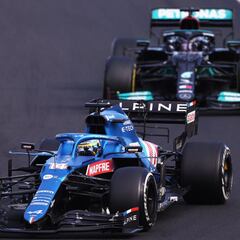 "Alonso se divirtió con Hamilton"