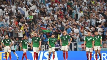 Mexico's players react during the Qatar 2022 World Cup Group C football match between Argentina and Mexico at the Lusail Stadium in Lusail, north of Doha on November 26, 2022. (Photo by Glyn KIRK / AFP)