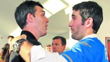 <b>HABRÁ QUE ESPERAR. </b>Muñiz y Fernando Sanz tendrá que esperar para repetir una imagen como esta.