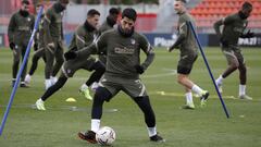 Luis Su&aacute;rez, en el entrenamiento del Atl&eacute;tico.