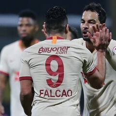 Galatasaray pasa de buscar reemplazo, a socio para Falcao