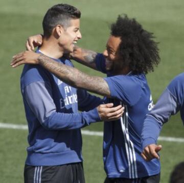 Marcelo y James.