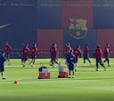 Último entrenamiento del Barcelona antes de recibir al Real Madrid