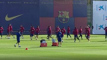 Último entrenamiento del Barcelona antes de recibir al Real Madrid