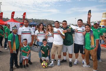 Así se vive el México vs El Salvador en el Qualcomm Stadium