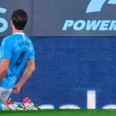 Can Misses festeja un gol del Ibiza tras más de mes y medio