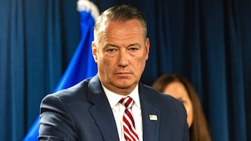 El secretario de Seguridad Nacional de Estados Unidos reveló que Todd Lyons, director interino de ICE ha presentado su carta de renuncia.