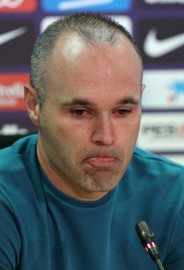 La despedida de Andrés Iniesta en imágenes