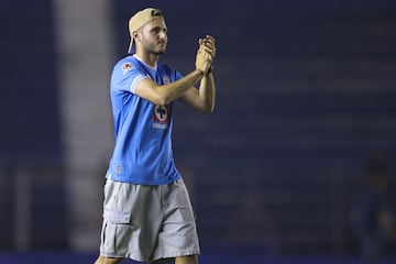  Santiago Gimenez of Cruz Azul during the 1st round match between Cruz Azul and Mazatlan FC as part of the Torneo Apertura 2024 Liga MX at Ciudad de los Deportes Stadium on July 06, 2024 in Mexico City, Mexico.