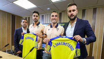 Presentación de las renovaciones de Rubén Sobrino y Fede San Emeterio con el Cádiz CF.