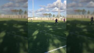 Muriel hace su primer gol con la Fiore