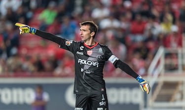 Pese a su veteranía, Barovero ha sido un portero estelar dentro de la Liga MX. Sus actuaciones habrían llamado la atención de Rayados, equipo al que podría recaer próximamente.