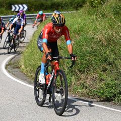 Santiago Buitrago abandona La Vuelta por covid-19