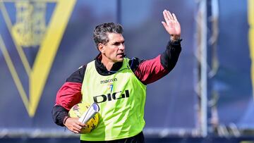 14/02/24 CADIZ CF ENTRENAMIENTO SEMANAL MAURICIO PELLEGRINO