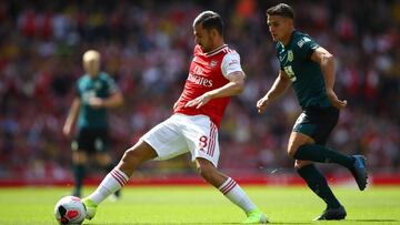 Ceballos debuta en el Emirates con dos asistencias y victoria