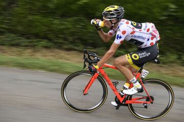Terrible caída de Porte el día en el que Froome es más líder