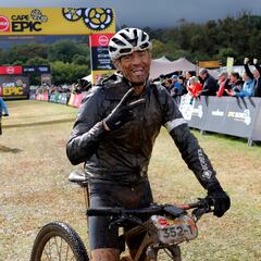 Luis Enrique se pasa al MTB en Ciudad del Cabo