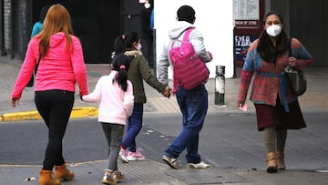 Conoce los detalles de los permisos que podrán obtener los niños para pasear en el exterior sin un adulto acompañante en el marco del plan Paso a Paso.