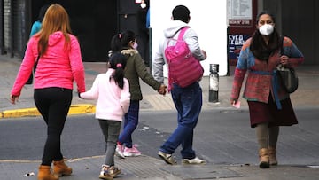 Conoce los detalles de los permisos que podr&aacute;n obtener los ni&ntilde;os para pasear en el exterior sin un adulto acompa&ntilde;ante en el marco del plan Paso a Paso.