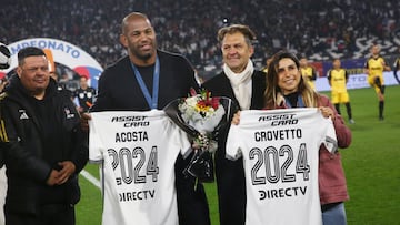 Futbol, Colo Colo vs Coquimbo Unido.
Fecha 20, Campeonato Nacional 2024.
Los medallistas olipicos Francisca Crovetto y Jasmani Acosta antes del partido entre Colo Colo y Coquimbo Unido por la primera division en el estadio Monumental en Santiago, Chile.
16/08/2024
Marcelo Hernandez/Photosport
Football, Colo Colo vs Coquimbo Unido.
20 th turn, 2024 National Championship.
The olimpics medals Francisca Crovetto and Jasmani Acosta before Colo Colo against Coquimbo Unido for first division match at the Monumental stadium in Santiago, Chile.
16/08/2024
Marcelo Hernandez/Photosport
