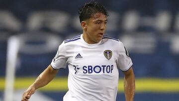 Ian Poveda hace todo para tener más minutos en el Leeds de Bielsa