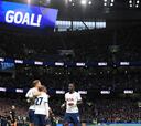Son se viste de Maradona en la goleada del Tottenham de Mou