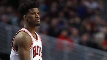 CHICAGO, IL - JANUARY 27: Jimmy Butler #21 of the Chicago Bulls sits on the scorers table waiting to reenter a game against the Miami Heat at the United Center on January 27, 2017 in Chicago, Illinois. The Heat defeated the Bulls 100-88. NOTE TO USER: User expressly acknowledges and agrees that, by downloading and/or using this photograph, user is consenting to the terms and conditions of the Getty Images License Agreement.   Jonathan Daniel/Getty Images/AFP
 == FOR NEWSPAPERS, INTERNET, TELCOS &amp; TELEVISION USE ONLY ==