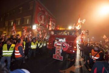 La localidad de Cervera se volcó, a pesar de la lluvia, en el recibimiento del Campeón del Mundo de MotoGP.