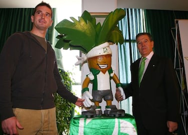 Quién es 'Palmerín', la mascota más ilustre del Real Betis y de dónde surge