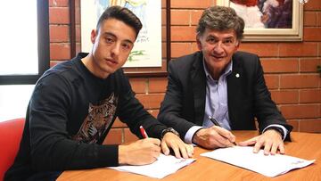 Pol Ballesteros es la primera incorporación del nuevo Nàstic
