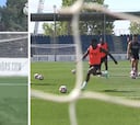 Vinicius ha encontrado una nueva técnica para chutar y en los entrenamientos, le funciona