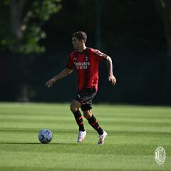 Christian Pulisic se estrena con doblete de asistencias en su primer partido con el Milan