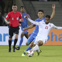 Emiratos Árabes y Bahréin, a octavos de la Copa Asia