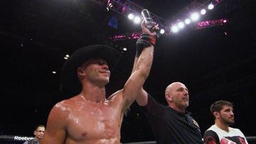 Donald Cerrone tras una victoria.