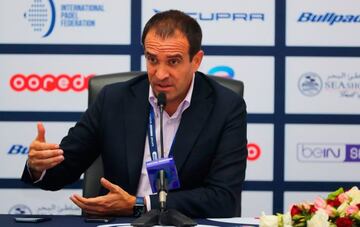 Luigi Carraro, presidente de la FIP, en rueda de prensa durante el Mundial de Qatar.