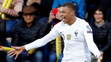 Mbapp&eacute; despide la temporada con el gol 100 de su carrera