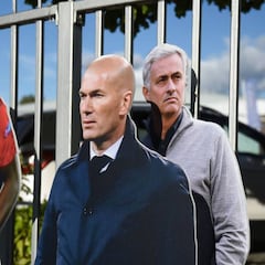 Imágenes de Zidane inundaron Old Trafford antes del partido